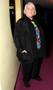 11-12-2009 SHOWBIZZ; NELLY FRIJDA KRIJGT GEEN UITKERING NA HET MISSEN VAN ROL IN KLUCHT. Dat Nelly haar rol in ORANJE BOVEN terug moest geven komt haar letterlijk duur te staan. Ze is te oud voor een uitkering zo vertelde zij mij. Rick Engelkers de producent van de klucht vertelde, ik heb er echt alles aan gedaan om Nelly in de klucht te houden maar het ging echt niet meer. Nelly loopt hiermee een flinke schadepost op, maar Rick vertelde ons dat hij het zo goed mogelijk financieel met haar heeft geregeld.De barones in de klucht word nu gespeeld door Liz Snoyink, die een ware barones op de planken zet in deze dolkomische klucht.
foto: Albert den Iseger