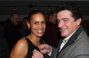 11-12-2009 SHOWBIZZ; NELLY FRIJDA KRIJGT GEEN UITKERING NA HET MISSEN VAN ROL IN KLUCHT. Dat Nelly haar rol in ORANJE BOVEN terug moest geven komt haar letterlijk duur te staan. Ze is te oud voor een uitkering zo vertelde zij mij. Rick Engelkers de producent van de klucht vertelde, ik heb er echt alles aan gedaan om Nelly in de klucht te houden maar het ging echt niet meer. Nelly loopt hiermee een flinke schadepost op, maar Rick vertelde ons dat hij het zo goed mogelijk financieel met haar heeft geregeld.De barones in de klucht word nu gespeeld door Liz Snoyink, die een ware barones op de planken zet in deze dolkomische klucht.
foto: Albert den Iseger