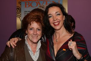 11-12-2009 SHOWBIZZ; NELLY FRIJDA KRIJGT GEEN UITKERING NA HET MISSEN VAN ROL IN KLUCHT. Dat Nelly haar rol in ORANJE BOVEN terug moest geven komt haar letterlijk duur te staan. Ze is te oud voor een uitkering zo vertelde zij mij. Rick Engelkers de producent van de klucht vertelde, ik heb er echt alles aan gedaan om Nelly in de klucht te houden maar het ging echt niet meer. Nelly loopt hiermee een flinke schadepost op, maar Rick vertelde ons dat hij het zo goed mogelijk financieel met haar heeft geregeld.De barones in de klucht word nu gespeeld door Liz Snoyink, die een ware barones op de planken zet in deze dolkomische klucht.
foto: Albert den Iseger