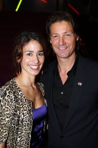 11-12-2009 SHOWBIZZ; NELLY FRIJDA KRIJGT GEEN UITKERING NA HET MISSEN VAN ROL IN KLUCHT. Dat Nelly haar rol in ORANJE BOVEN terug moest geven komt haar letterlijk duur te staan. Ze is te oud voor een uitkering zo vertelde zij mij. Rick Engelkers de producent van de klucht vertelde, ik heb er echt alles aan gedaan om Nelly in de klucht te houden maar het ging echt niet meer. Nelly loopt hiermee een flinke schadepost op, maar Rick vertelde ons dat hij het zo goed mogelijk financieel met haar heeft geregeld.De barones in de klucht word nu gespeeld door Liz Snoyink, die een ware barones op de planken zet in deze dolkomische klucht.
foto: Albert den Iseger