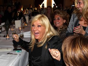 22-12-2010 SHOWBIZZ; NANNIC PARTY IN HUIS TER DUIN NOORDWIJK WEER EEN GROOT SUCCES.
foto: Albert den Iseger