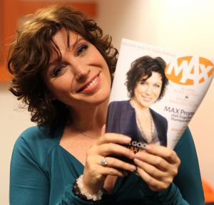 12-11-2010 SHOWBIZZ; MYRNA GOOSSENS GAAT PROGRAMMA DOEN BIJ OMROEP MAX
foto: Albert den Iseger