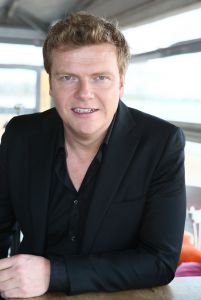 12-12-2012 SHOWBIZZ; NIEUW SEIZOEN DE BESTE ZANGERS VAN NEDERLAND. Vanaf 5 Januari a.s. om 21.00 uur op Nederland 1. Vanuit Ibiza prachtige muziek van Charly Luske-Rob de Nijs-Angela Groothuizen-Bastiaan Ragas-Tim Douwsma-Simone Kleinsma en Rafaela.
foto: Albert den Iseger.