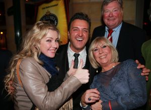 01-12-2013 SHOWBIZZ; WILLEKE ALBERTI VERWEND HAAR GASTEN MET SFEERVOL CONCERT. Haar theater tour ZOLANG ER MAAR LIEFDE IS die duurt tot 24 Mei 2014. Het is een geweldig succes en de meeste voorstellingen zijn daarom al lang van tevoren uitverkocht.
foto: Albert den Iseger