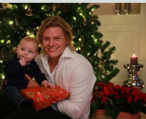 24-12-2013 SHOWBIZZ; THOMAS-MYRTHE EN JACK BERGE VIEREN VOOR HET EERST SAMEN KERST.
foto: Albert den Iseger
