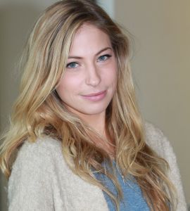 18-12-2014 SHOWBIZZ; DE VERLEIDING VAN EEN MOORDVROUW-DE DUIVELSE GEESTIGE KOMEDIE VAN RICK ENGELKES. Rick Engelkes brengt per 10-Januari een nieuw toneelstuk op de planken DE MOORDVROUW met in de hoofdrollen SARAH CHRONIS-NIENKE ROMER-SANNE VOGEL EN CAMILLA SIEGERTSZ. 
foto: Albert den Iseger