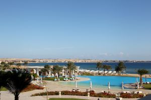 07-12-2014 SHOWBIZZ; FINALISTEN MISS BELGIE 2015 HEBBEN FOTOSHOOT IN EGYPTE. 30 mooiste Belgische finalisten reisden naar Sahl Haseesh om in LA BARON PALACE een weekje te logeren. Foto shoots, videoclips en interviews werden er gegeven aan de mee gereisde pers.
10 Januari a.s. word in een live TV uitzending bepaald wie aankomend jaar de mooiste Miss Belgie gaat worden.
foto: Albert den Iseger