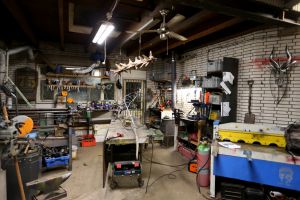 27-11-2025 NIEUWS:RON MORET NODIGT LIONS CLUB UIT VOOR AVONDJE METALART.
foto: Albert den iseger