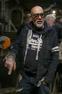27-11-2025 NIEUWS:RON MORET NODIGT LIONS CLUB UIT VOOR AVONDJE METALART.
foto: Albert den iseger