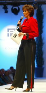 29-08-2004 SHOWBIZZ; MODESHOW VAN PAUL SCHULTEN IN OKURA AMSTERDAM. ASTRID JOOSTEN
FOTO; ALBERT DEN ISEGER