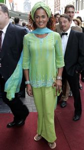 03-06-2004 SHOWBIZZ: PREMIERE HARRY POTTER3 Tuschinski Theater:Amsterdam
FOTO: chimene v oosterhout
FOTO: ALBERT DEN ISEGER