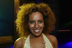 13-02-2005 SHOWBIZZ; FINALE VAN HET NATIONAAL SONGFESTIVAL TE AMSTERDAM. GLENNIS GRACE
FOTO; ALBERT DEN ISEGER