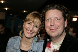 31-01-2005 SHOWBIZZ; PREMIERE VAN FILM VET HARD IN PALTHE AMSTERDAM.HENK JAN SMITS EN VROUW
FOTO; ALBERT DEN ISEGER