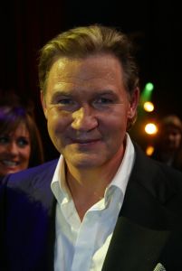 13-02-2005 SHOWBIZZ; FINALE VAN HET NATIONAAL SONGFESTIVAL TE AMSTERDAM.J OHNNY LOGAN
FOTO: ALBERT DEN  ISEGER