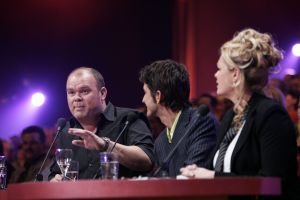11-02-2005 SHOWBIZZ; 4DE VOORRONDE VAN HET NATIONAAL SONGFESTIVAL 2005.JURY
FOTO; ALBERT DEN ISEGER