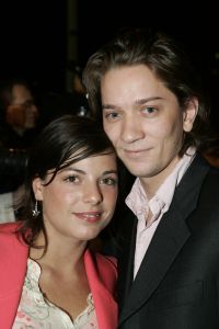 31-01-2005 SHOWBIZZ; PREMIERE VAN FILM VET HARD IN PALTHE AMSTERDAM.LIZELOTTE VAN DIJK MET VRIEND FRISO
FOTO; ALBERT DEN ISEGER
