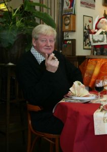 05-02-2005 NIEUWS; SIMON KLOK UIT PURMEREND OVERLEDEN; Simon Klok een zeer populair  horecaondernemer uit Purmerend is  zaterdagmorgen plotseling overleden.
Foto: Albert den Iseger