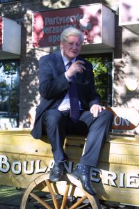 05-02-2005 NIEUWS; SIMON KLOK UIT PURMEREND OVERLEDEN; Simon Klok een zeer populair  horecaondernemer uit Purmerend is  zaterdagmorgen plotseling overleden.
Foto: Albert den Iseger