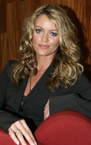 08-02-2006 SHOWBIZZ; HET WORDT EEN DRUK VOORJAAR BIJ SBS.
SBS 6- NET 5 - VERONICA lanceerden een extra voorjaarsseizoen presentatie, met nieuwe programma\'s en nieuwe gezichten.
foto: Albert den Iseger.