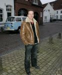 13-02-2006 SHOWBIZZ; DVD PRESENTATIE VAN SERIE SPIJKERHOEK  DE TV HIT VAN DE JAREN 80. De absolute tv hit van de jaren 80 en begin jaren 90 en de eigelijke moeder van alle Nederlandse soaps. Er is nu een dvd met 6 uur kijkplezier vanaf het Spijkerhoekpleintje te Amersfoort. Vele waren aanwezig bij de presentatie oa. Bill van Dijk, Michiel Kerbosch, Wilfred Klaver, Frank Schaafsma, Mary Lou van Steenis, Hymke de Vries, Jope Sertons en Cynthis Abma.
foto: Albert den Iseger.