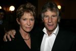 11-02-2006 SHOWBIZZ; PREMIERE ANDRE VAN DUIN SHOW 2006 IN DE RAI AMSTERDAM.
Het bleek na deze premiere dat iedereen van Andre van Duin houdt. Van de oude Kraaij tot de stand up comedian Najib Ahmali, en van Natasja Froger tot Ruud en Estelle Gullit hebben op deze premiere tranen weggepinkt van het lachen en van de ontroering. Andre van Duin_ Ron Brandsteder en Joke Bruijs hebben weer iets groots op de planken neergezet waar iedereen weer van kan genieten de eerst komende maanden.
foto: Albert den Iseger.