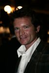 11-02-2006 SHOWBIZZ; PREMIERE ANDRE VAN DUIN SHOW 2006 IN DE RAI AMSTERDAM.
Het bleek na deze premiere dat iedereen van Andre van Duin houdt. Van de oude Kraaij tot de stand up comedian Najib Ahmali, en van Natasja Froger tot Ruud en Estelle Gullit hebben op deze premiere tranen weggepinkt van het lachen en van de ontroering. Andre van Duin_ Ron Brandsteder en Joke Bruijs hebben weer iets groots op de planken neergezet waar iedereen weer van kan genieten de eerst komende maanden.
foto: Albert den Iseger.11-02-2006 SHOWBIZZ; PREMIERE ANDRE VAN DUIN SHOW 2006 IN DE RAI AMSTERDAM.
Het bleek na deze premiere dat iedereen van Andre van Duin houdt. Van de oude Kraaij tot de stand up comedian Najib Ahmali, en van Natasja Froger tot Ruud en Estelle Gullit hebben op deze premiere tranen weggepinkt van het lachen en van de ontroering. Andre van Duin_ Ron Brandsteder en Joke Bruijs hebben weer iets groots op de planken neergezet waar iedereen weer van kan genieten de eerst komende maanden.
foto: Albert den Iseger.