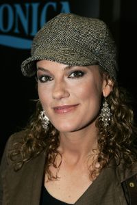 08-02-2006 SHOWBIZZ; HET WORDT EEN DRUK VOORJAAR BIJ SBS.
SBS 6- NET 5 - VERONICA lanceerden een extra voorjaarsseizoen presentatie, met nieuwe programma\'s en nieuwe gezichten.
foto: Albert den Iseger.