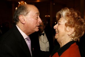 26-01-2007 SHOWBIZZ: ELLEN VOGEL KRIJGT EERSTE BOEK UITGEREIKT OVER HAAR LEVEN; Dit boek is een eerbetoon aan een van de grootste Nederlandse actrices van na de Tweede Wereldoorlog Ellen Vogel.
foto: Albert den Iseger