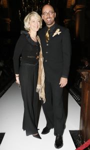 01-02-2007 SHOWBIZZ; ERNY VAN REIJMERSDAL PRESENTEERDE NIEUWE COLLECTIE BAROK MET SEKS. Dat was een van de uitspraken van Erny zelf, maar het was echt anders de Westerkerk en zijn 700 bezoekers genoten van de heerlijke oprechte mode van Erny. Prachtige sexy mode sierde de witte catwalk en de modellen, het was echt allemaal een maatje meer, geen broodmagere modellen meer bij Erny. Vele bekenden genoten van een prachtige modeshow en na afloop van een goed glas champagne. Fred Brouwer de financieele man achter Erny gaat in een nog sneller tempo heel Nederland voorzien van Erny van Reijmersdal winkels. 
foto: Albert den Iseger.