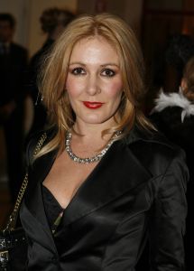 07-02-2007 SHOWBIZZ; PREMIERE VAN MAGISCHE FILM THE PRESTIGE IN ZEIST.Veel gasten waren niet op komen draven bij deze premiere wel de gehele familie Kazan- Sita-Marijke Helwegen en het gelukkige echtpaar Peter en Elisabeth Timoteef.
foto: Albert den Iseger