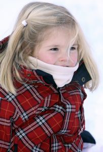 13-02-2008 KONINKLIJK HUIS;  KONINKLIJKE FAMILIE OP WINTERSPORTVAKANTIE IN LECH.
Koningin Beatrix - Prins Willem Alexander - Prinses Maxima met hun kinderen Amalia-Alexia en Ariane en Prins Constantijn met Prinses Laurentien met hun kinderen Eloise-Claus Casimir en Leonore zijn op wintersport vakantie in het prachtige Lech. Alexander en Maxima met hun kinderen verbleven in een gehuurde villa en Koningin Beatrix met Constantijn en Laurentien en de kinderen in hotel Post waar zij al vele jaren de naast gelegen villa huren.
foto: Albert den Iseger.