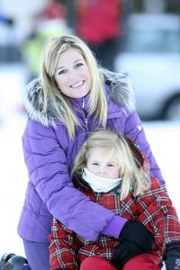 13-02-2008 KONINKLIJK HUIS;  KONINKLIJKE FAMILIE OP WINTERSPORTVAKANTIE IN LECH.
Koningin Beatrix - Prins Willem Alexander - Prinses Maxima met hun kinderen Amalia-Alexia en Ariane en Prins Constantijn met Prinses Laurentien met hun kinderen Eloise-Claus Casimir en Leonore zijn op wintersport vakantie in het prachtige Lech. Alexander en Maxima met hun kinderen verbleven in een gehuurde villa en Koningin Beatrix met Constantijn en Laurentien en de kinderen in hotel Post waar zij al vele jaren de naast gelegen villa huren.
foto: Albert den Iseger.
