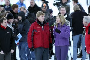 13-02-2008 KONINKLIJK HUIS;  KONINKLIJKE FAMILIE OP WINTERSPORTVAKANTIE IN LECH.
Koningin Beatrix - Prins Willem Alexander - Prinses Maxima met hun kinderen Amalia-Alexia en Ariane en Prins Constantijn met Prinses Laurentien met hun kinderen Eloise-Claus Casimir en Leonore zijn op wintersport vakantie in het prachtige Lech. Alexander en Maxima met hun kinderen verbleven in een gehuurde villa en Koningin Beatrix met Constantijn en Laurentien en de kinderen in hotel Post waar zij al vele jaren de naast gelegen villa huren.
foto: Albert den Iseger.13-02-2008 KONINKLIJK HUIS;  KONINKLIJKE FAMILIE OP WINTERSPORTVAKANTIE IN LECH.
Koningin Beatrix - Prins Willem Alexander - Prinses Maxima met hun kinderen Amalia-Alexia en Ariane en Prins Constantijn met Prinses Laurentien met hun kinderen Eloise-Claus Casimir en Leonore zijn op wintersport vakantie in het prachtige Lech. Alexander en Maxima met hun kinderen verbleven in een gehuurde villa en Koningin Beatrix met Constantijn en Laurentien en de kinderen in hotel Post waar zij al vele jaren de naast gelegen villa huren.
foto: Albert den Iseger.13-02-2008 KONINKLIJK HUIS;  KONINKLIJKE FAMILIE OP WINTERSPORTVAKANTIE IN LECH.
Koningin Beatrix - Prins Willem Alexander - Prinses Maxima met hun kinderen Amalia-Alexia en Ariane en Prins Constantijn met Prinses Laurentien met hun kinderen Eloise-Claus Casimir en Leonore zijn op wintersport vakantie in het prachtige Lech. Alexander en Maxima met hun kinderen verbleven in een gehuurde villa en Koningin Beatrix met Constantijn en Laurentien en de kinderen in hotel Post waar zij al vele jaren de naast gelegen villa huren.
foto: Albert den Iseger.13-02-2008 KONINKLIJK HUIS;  KONINKLIJKE FAMILIE OP WINTERSPORTVAKANTIE IN LECH.
Koningin Beatrix - Prins Willem Alexander - Prinses Maxima met hun kinderen Amalia-Alexia en Ariane en Prins Constantijn met Prinses Laurentien met hun kinderen Eloise-Claus Casimir en Leonore zijn op wintersport vakantie in het prachtige Lech. Alexander en Maxima met hun kinderen verbleven in een gehuurde villa en Koningin Beatrix met Constantijn en Laurentien en de kinderen in hotel Post waar zij al vele jaren de naast gelegen villa huren.
foto: Albert den Iseger.13-02-2008 KONINKLIJK HUIS;  KONINKLIJKE FAMILIE OP WINTERSPORTVAKANTIE IN LECH.
Koningin Beatrix - Prins Willem Alexander - Prinses Maxima met hun kinderen Amalia-Alexia en Ariane en Prins Constantijn met Prinses Laurentien met hun kinderen Eloise-Claus Casimir en Leonore zijn op wintersport vakantie in het prachtige Lech. Alexander en Maxima met hun kinderen verbleven in een gehuurde villa en Koningin Beatrix met Constantijn en Laurentien en de kinderen in hotel Post waar zij al vele jaren de naast gelegen villa huren.
foto: Albert den Iseger.13-02-2008 KONINKLIJK HUIS;  KONINKLIJKE FAMILIE OP WINTERSPORTVAKANTIE IN LECH.
Koningin Beatrix - Prins Willem Alexander - Prinses Maxima met hun kinderen Amalia-Alexia en Ariane en Prins Constantijn met Prinses Laurentien met hun kinderen Eloise-Claus Casimir en Leonore zijn op wintersport vakantie in het prachtige Lech. Alexander en Maxima met hun kinderen verbleven in een gehuurde villa en Koningin Beatrix met Constantijn en Laurentien en de kinderen in hotel Post waar zij al vele jaren de naast gelegen villa huren.
foto: Albert den Iseger.13-02-2008 KONINKLIJK HUIS;  KONINKLIJKE FAMILIE OP WINTERSPORTVAKANTIE IN LECH.
Koningin Beatrix - Prins Willem Alexander - Prinses Maxima met hun kinderen Amalia-Alexia en Ariane en Prins Constantijn met Prinses Laurentien met hun kinderen Eloise-Claus Casimir en Leonore zijn op wintersport vakantie in het prachtige Lech. Alexander en Maxima met hun kinderen verbleven in een gehuurde villa en Koningin Beatrix met Constantijn en Laurentien en de kinderen in hotel Post waar zij al vele jaren de naast gelegen villa huren.
foto: Albert den Iseger.13-02-2008 KONINKLIJK HUIS;  KONINKLIJKE FAMILIE OP WINTERSPORTVAKANTIE IN LECH.
Koningin Beatrix - Prins Willem Alexander - Prinses Maxima met hun kinderen Amalia-Alexia en Ariane en Prins Constantijn met Prinses Laurentien met hun kinderen Eloise-Claus Casimir en Leonore zijn op wintersport vakantie in het prachtige Lech. Alexander en Maxima met hun kinderen verbleven in een gehuurde villa en Koningin Beatrix met Constantijn en Laurentien en de kinderen in hotel Post waar zij al vele jaren de naast gelegen villa huren.
foto: Albert den Iseger.13-02-2008 KONINKLIJK HUIS;  KONINKLIJKE FAMILIE OP WINTERSPORTVAKANTIE IN LECH.
Koningin Beatrix - Prins Willem Alexander - Prinses Maxima met hun kinderen Amalia-Alexia en Ariane en Prins Constantijn met Prinses Laurentien met hun kinderen Eloise-Claus Casimir en Leonore zijn op wintersport vakantie in het prachtige Lech. Alexander en Maxima met hun kinderen verbleven in een gehuurde villa en Koningin Beatrix met Constantijn en Laurentien en de kinderen in hotel Post waar zij al vele jaren de naast gelegen villa huren.
foto: Albert den Iseger.13-02-2008 KONINKLIJK HUIS;  KONINKLIJKE FAMILIE OP WINTERSPORTVAKANTIE IN LECH.
Koningin Beatrix - Prins Willem Alexander - Prinses Maxima met hun kinderen Amalia-Alexia en Ariane en Prins Constantijn met Prinses Laurentien met hun kinderen Eloise-Claus Casimir en Leonore zijn op wintersport vakantie in het prachtige Lech. Alexander en Maxima met hun kinderen verbleven in een gehuurde villa en Koningin Beatrix met Constantijn en Laurentien en de kinderen in hotel Post waar zij al vele jaren de naast gelegen villa huren.
foto: Albert den Iseger.13-02-2008 KONINKLIJK HUIS;  KONINKLIJKE FAMILIE OP WINTERSPORTVAKANTIE IN LECH.
Koningin Beatrix - Prins Willem Alexander - Prinses Maxima met hun kinderen Amalia-Alexia en Ariane en Prins Constantijn met Prinses Laurentien met hun kinderen Eloise-Claus Casimir en Leonore zijn op wintersport vakantie in het prachtige Lech. Alexander en Maxima met hun kinderen verbleven in een gehuurde villa en Koningin Beatrix met Constantijn en Laurentien en de kinderen in hotel Post waar zij al vele jaren de naast gelegen villa huren.
foto: Albert den Iseger.13-02-2008 KONINKLIJK HUIS;  KONINKLIJKE FAMILIE OP WINTERSPORTVAKANTIE IN LECH.
Koningin Beatrix - Prins Willem Alexander - Prinses Maxima met hun kinderen Amalia-Alexia en Ariane en Prins Constantijn met Prinses Laurentien met hun kinderen Eloise-Claus Casimir en Leonore zijn op wintersport vakantie in het prachtige Lech. Alexander en Maxima met hun kinderen verbleven in een gehuurde villa en Koningin Beatrix met Constantijn en Laurentien en de kinderen in hotel Post waar zij al vele jaren de naast gelegen villa huren.
foto: Albert den Iseger.13-02-2008 KONINKLIJK HUIS;  KONINKLIJKE FAMILIE OP WINTERSPORTVAKANTIE IN LECH.
Koningin Beatrix - Prins Willem Alexander - Prinses Maxima met hun kinderen Amalia-Alexia en Ariane en Prins Constantijn met Prinses Laurentien met hun kinderen Eloise-Claus Casimir en Leonore zijn op wintersport vakantie in het prachtige Lech. Alexander en Maxima met hun kinderen verbleven in een gehuurde villa en Koningin Beatrix met Constantijn en Laurentien en de kinderen in hotel Post waar zij al vele jaren de naast gelegen villa huren.
foto: Albert den Iseger.13-02-2008 KONINKLIJK HUIS;  KONINKLIJKE FAMILIE OP WINTERSPORTVAKANTIE IN LECH.
Koningin Beatrix - Prins Willem Alexander - Prinses Maxima met hun kinderen Amalia-Alexia en Ariane en Prins Constantijn met Prinses Laurentien met hun kinderen Eloise-Claus Casimir en Leonore zijn op wintersport vakantie in het prachtige Lech. Alexander en Maxima met hun kinderen verbleven in een gehuurde villa en Koningin Beatrix met Constantijn en Laurentien en de kinderen in hotel Post waar zij al vele jaren de naast gelegen villa huren.
foto: Albert den Iseger.13-02-2008 KONINKLIJK HUIS;  KONINKLIJKE FAMILIE OP WINTERSPORTVAKANTIE IN LECH.
Koningin Beatrix - Prins Willem Alexander - Prinses Maxima met hun kinderen Amalia-Alexia en Ariane en Prins Constantijn met Prinses Laurentien met hun kinderen Eloise-Claus Casimir en Leonore zijn op wintersport vakantie in het prachtige Lech. Alexander en Maxima met hun kinderen verbleven in een gehuurde villa en Koningin Beatrix met Constantijn en Laurentien en de kinderen in hotel Post waar zij al vele jaren de naast gelegen villa huren.
foto: Albert den Iseger.13-02-2008 KONINKLIJK HUIS;  KONINKLIJKE FAMILIE OP WINTERSPORTVAKANTIE IN LECH.
Koningin Beatrix - Prins Willem Alexander - Prinses Maxima met hun kinderen Amalia-Alexia en Ariane en Prins Constantijn met Prinses Laurentien met hun kinderen Eloise-Claus Casimir en Leonore zijn op wintersport vakantie in het prachtige Lech. Alexander en Maxima met hun kinderen verbleven in een gehuurde villa en Koningin Beatrix met Constantijn en Laurentien en de kinderen in hotel Post waar zij al vele jaren de naast gelegen villa huren.
foto: Albert den Iseger.13-02-2008 KONINKLIJK HUIS;  KONINKLIJKE FAMILIE OP WINTERSPORTVAKANTIE IN LECH.
Koningin Beatrix - Prins Willem Alexander - Prinses Maxima met hun kinderen Amalia-Alexia en Ariane en Prins Constantijn met Prinses Laurentien met hun kinderen Eloise-Claus Casimir en Leonore zijn op wintersport vakantie in het prachtige Lech. Alexander en Maxima met hun kinderen verbleven in een gehuurde villa en Koningin Beatrix met Constantijn en Laurentien en de kinderen in hotel Post waar zij al vele jaren de naast gelegen villa huren.
foto: Albert den Iseger.13-02-2008 KONINKLIJK HUIS;  KONINKLIJKE FAMILIE OP WINTERSPORTVAKANTIE IN LECH.
Koningin Beatrix - Prins Willem Alexander - Prinses Maxima met hun kinderen Amalia-Alexia en Ariane en Prins Constantijn met Prinses Laurentien met hun kinderen Eloise-Claus Casimir en Leonore zijn op wintersport vakantie in het prachtige Lech. Alexander en Maxima met hun kinderen verbleven in een gehuurde villa en Koningin Beatrix met Constantijn en Laurentien en de kinderen in hotel Post waar zij al vele jaren de naast gelegen villa huren.
foto: Albert den Iseger.13-02-2008 KONINKLIJK HUIS;  KONINKLIJKE FAMILIE OP WINTERSPORTVAKANTIE IN LECH.
Koningin Beatrix - Prins Willem Alexander - Prinses Maxima met hun kinderen Amalia-Alexia en Ariane en Prins Constantijn met Prinses Laurentien met hun kinderen Eloise-Claus Casimir en Leonore zijn op wintersport vakantie in het prachtige Lech. Alexander en Maxima met hun kinderen verbleven in een gehuurde villa en Koningin Beatrix met Constantijn en Laurentien en de kinderen in hotel Post waar zij al vele jaren de naast gelegen villa huren.
foto: Albert den Iseger.13-02-2008 KONINKLIJK HUIS;  KONINKLIJKE FAMILIE OP WINTERSPORTVAKANTIE IN LECH.
Koningin Beatrix - Prins Willem Alexander - Prinses Maxima met hun kinderen Amalia-Alexia en Ariane en Prins Constantijn met Prinses Laurentien met hun kinderen Eloise-Claus Casimir en Leonore zijn op wintersport vakantie in het prachtige Lech. Alexander en Maxima met hun kinderen verbleven in een gehuurde villa en Koningin Beatrix met Constantijn en Laurentien en de kinderen in hotel Post waar zij al vele jaren de naast gelegen villa huren.
foto: Albert den Iseger.