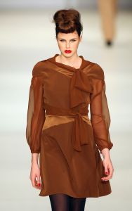 01-02-2009 SHOWBIZZ; MONIQUE COLLIGNON OOK OP AMSTERDAM FASHION WEEK AKTIEF. 
foto: Albert den Iseger