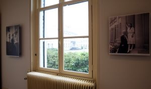 05-02-2009 KONINKLIJKHUIS: NOG NIET VERGETEN KONINGIN JULIANA. De prachtige foto tentoonstelling op Paleis Soestdijk is het begin van een jaar waarin haar honderdste geboortedag wordt herdacht. Een kijkje van wat er te zien is op deze prachtige foto tentoonstelling.
foto: Albert den Iseger.