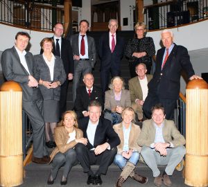 12-02-2011 SHOWBIZZ; FAMILIEBEDRIJVEN IN BEELD BIJ OMROEP MAXX. Omroep MAXX komt vanaf 15 Februarie op Ned 2 met het programma DE OUDSTE FAMILIEBEDRIJVEN VAN NEDERLAND. Vele oude familie s  worden prive gevolgt door camera en geluid. Er komen 9 oude Nederlandse familie s in beeld.oa. Van Bommel, Joustra Sonnenberg en Van Zuylen van Nijevelt.
foto: Albert den Iseger