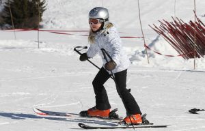 23-02-2011 KONINKLIJK HUIS: KONINKLIJKE FAMILIE OP WINTERSPORT IN LECH.Prins Willem-Alexander, Prinses Maxima,   Prinsessen Amalia, Alexia en Ariana. Koningin Beatrix, Prins Constantijn, Prinses Laurentien, Gravin  Eloise, Claus-Casimir en Leonore,Prinses Mabel en Prins Friso met hun kinderen Luana en Zaria poseerden weer voor de media in het Oostenrijkse Lech.
foto: Albert den Iseger.