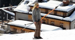 23-02-2011 KONINKLIJK HUIS: KONINKLIJKE FAMILIE OP WINTERSPORT IN LECH.Prins Willem-Alexander, Prinses Maxima,   Prinsessen Amalia, Alexia en Ariana. Koningin Beatrix, Prins Constantijn, Prinses Laurentien, Gravin  Eloise, Claus-Casimir en Leonore,Prinses Mabel en Prins Friso met hun kinderen Luana en Zaria poseerden weer voor de media in het Oostenrijkse Lech.
foto: Albert den Iseger.