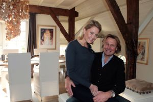 16-02-2012 SHOWBIZZ; HANS KRAAY JR. ZEGT: IK BEN NOG STEEDS EEN SCHOFFIE. Hans en Sofie wonen nog steeds in het land van Flipje en zijn nog steeds dol verliefd op elkaar. Yvonne Hoebe en ik vlogen naar deze uithoek en maakten een oprecht verhaal over Hans Kraay Jr. van vandaag_gisteren en overmorgen. Een schoffie zal ik altijd wel blijven zo zei Hans in het interview dat deze week in weekblad PRIVE staat.
foto: Albert den Iseger