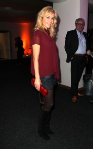 02-02-2012 SHOWBIZZ; L.A. THE VOICES PREMIERE EMOTIONEEL EN GROOT SUCCES. Het was een premiere waar Gordon lang van had gedroomd. Met zijn Voices en zijn grote liefde Raoul had Gordon de avond van zijn leven.Vele vrienden waren naar Utrecht gekomen om het feestje mee te beleven. Het werd echter geen feestje maar een groot feest vol met mooie muziek_emotie en liefde.
foto: Albert den Iseger