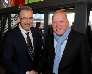 20-02-2014 SHOWBIZZ; WILLEM VAN HANEGEM IS JARIG_ 70 JAAR EN HIJ VIERT HET MET VRIENDEN.
foto: Albert den Iseger