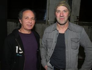 12-02-2014 SHOWBIZZ; BOEREN FEESTJE WAS ER EEN ZONDER MELK. Veel boeren uit het programma B.Z.V. waren naar Utrecht gekomen om met elkaar een flink biertje te drinken, te lachen en vooral te kijken naar de duizend vrouwen die waren komen opdraven. Het was een KNAL feest waarvan Yvon Jaspers rode oortjes kreeg.
foto: Albert den Iseger.