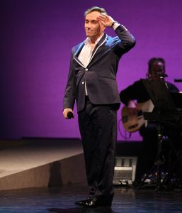 23-02-2015 SHOWBIZZ; PHILIPPE ELAN-RENEE VAN WEGBERG-JOB BOVELANDER IN VIVA LA FRANCE. Een charmate avond vol herkenning met repertoire uit vele decennia. Een ware Tour de France. foto- Albert den Iseger