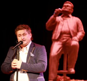 19-02-2017 SHOWBIZZ; DICK VAN DER GELD HAALT 3375.00 EURIIES OP OM RACHEL HAZES TE BETALEN.
foto: Albert den Iseger