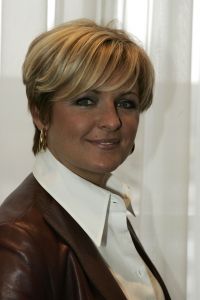 12-01-2006 SHOWBIZZ: PERS PRESENTATIE VAN HOTEL BIG BROTHER TE AALSMEER.Ze waren er allemaal Frank Awick,Viola Holt,Bart Spring in t Veld,Monique Sluyter,Bonnie St.Clair, Gert Timmerman.Kelly van der Veer en Caroline Tensen die het presenteert.
Foto: Albert den Iseger