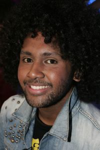21-01-2006 SHOWBIZZ; VOOR CHRISTON IS IDOLS 2006 VOORBIJ. Christon kreeg vanavond de minste stemmen en kon zijn koffers pakken.Vanavond kregen niet drie maar vier idols een plaatsje op de  gevreesde krukken.Christon-Ellen-Aaron en Marescha. Nog acht idols zijn in de race namelijk Floortje-Aaron-Angelique-Raffaela-Harm-Marescha-Ellen en Serge. Opmerkelijk is de niet geslaagde combinatie van Martijn Krabbe en Chantal Janzen, er is totaal geen chemie tussen beide en een lachje is een zeldzaamheid in de live uitzending die elke zaterdag avond door meer dan 1.5 miljoen mensen word bekeken.
foto; Albert den Iseger.