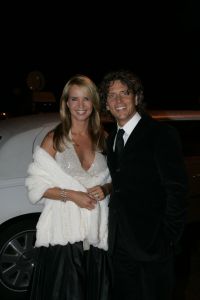 23-10-2004 SHOWBIZZ; GALA PREMIERE VAN DE  FILM  ELLIS IN GLAMOURLAND. Met Linda de Mol Joan Collins en Chris Tates, regie door Pieter Kramer,die bekend werd door de serie Ja Zuster Nee Zuster.
foto: Albert den Iseger.