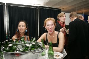 23-10-2004 SHOWBIZZ; GALA PREMIERE VAN DE  FILM  ELLIS IN GLAMOURLAND. Met Linda de Mol Joan Collins en Chris Tates, regie door Pieter Kramer,die bekend werd door de serie Ja Zuster Nee Zuster.
foto: Albert den Iseger.