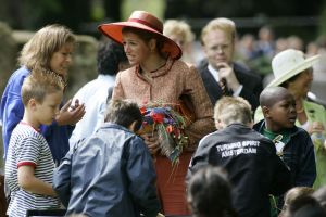 06-07-2004 KONINKLIJK HUIS: MAXIMA BEZOEKT ARTIS IN AMSTERDAM.
foto: Albert den Iseger.