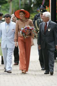 06-07-2004 KONINKLIJK HUIS: MAXIMA BEZOEKT ARTIS IN AMSTERDAM.
foto: Albert den Iseger.